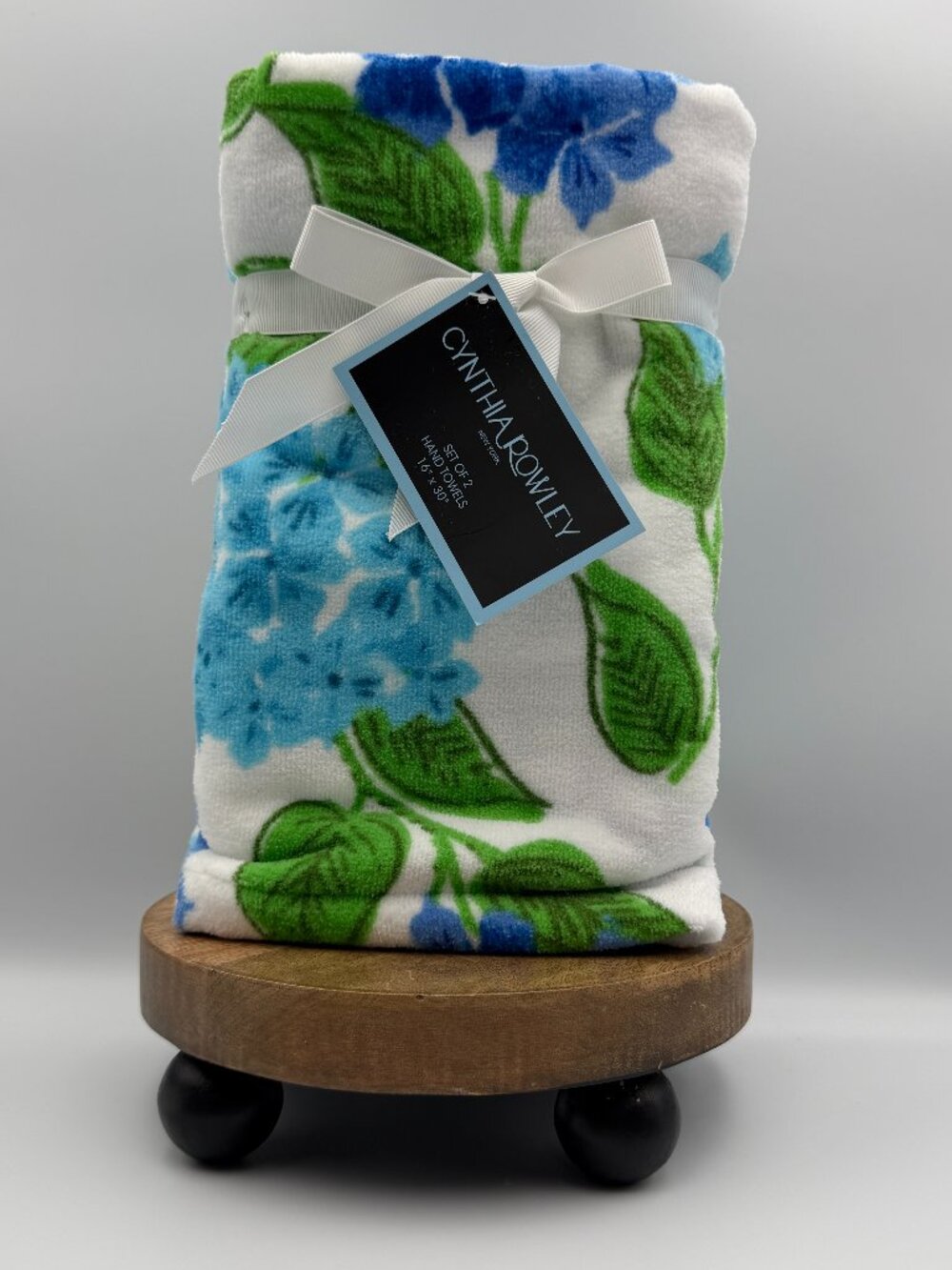 Cynthia Rowley Hydrangea Hand Towels Set of 2 Blue Floral Green White 16x30 NWT